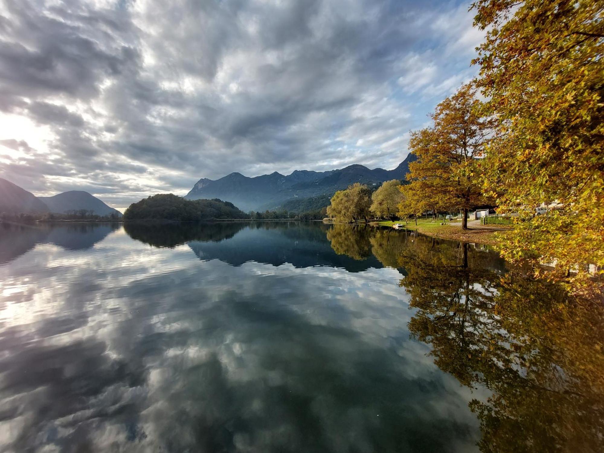 Villaggio Turistico Il Lago Dorato Carlazzo Buitenkant foto