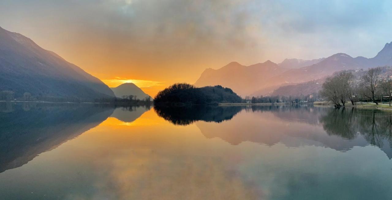 Villaggio Turistico Il Lago Dorato Carlazzo Buitenkant foto